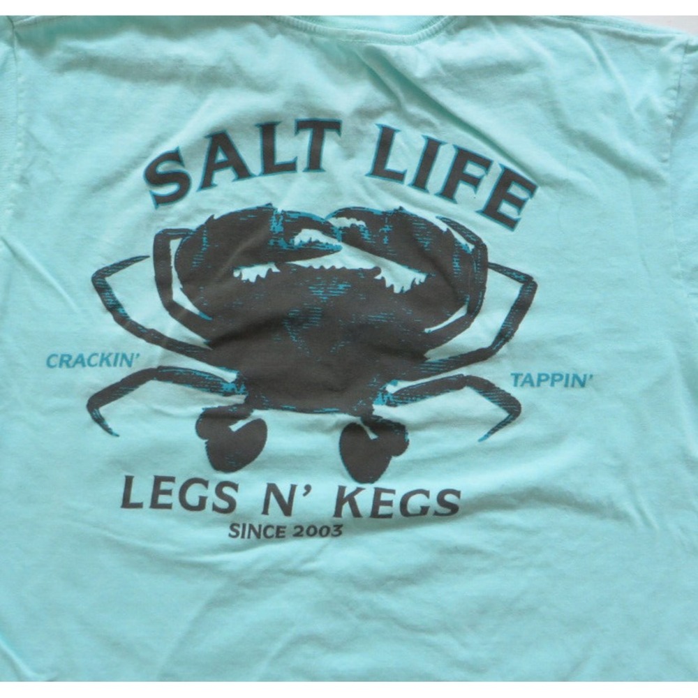 Salt Life Kegs and Legs Blue Crab Graphic Tshirt 100% Cotton Size Small